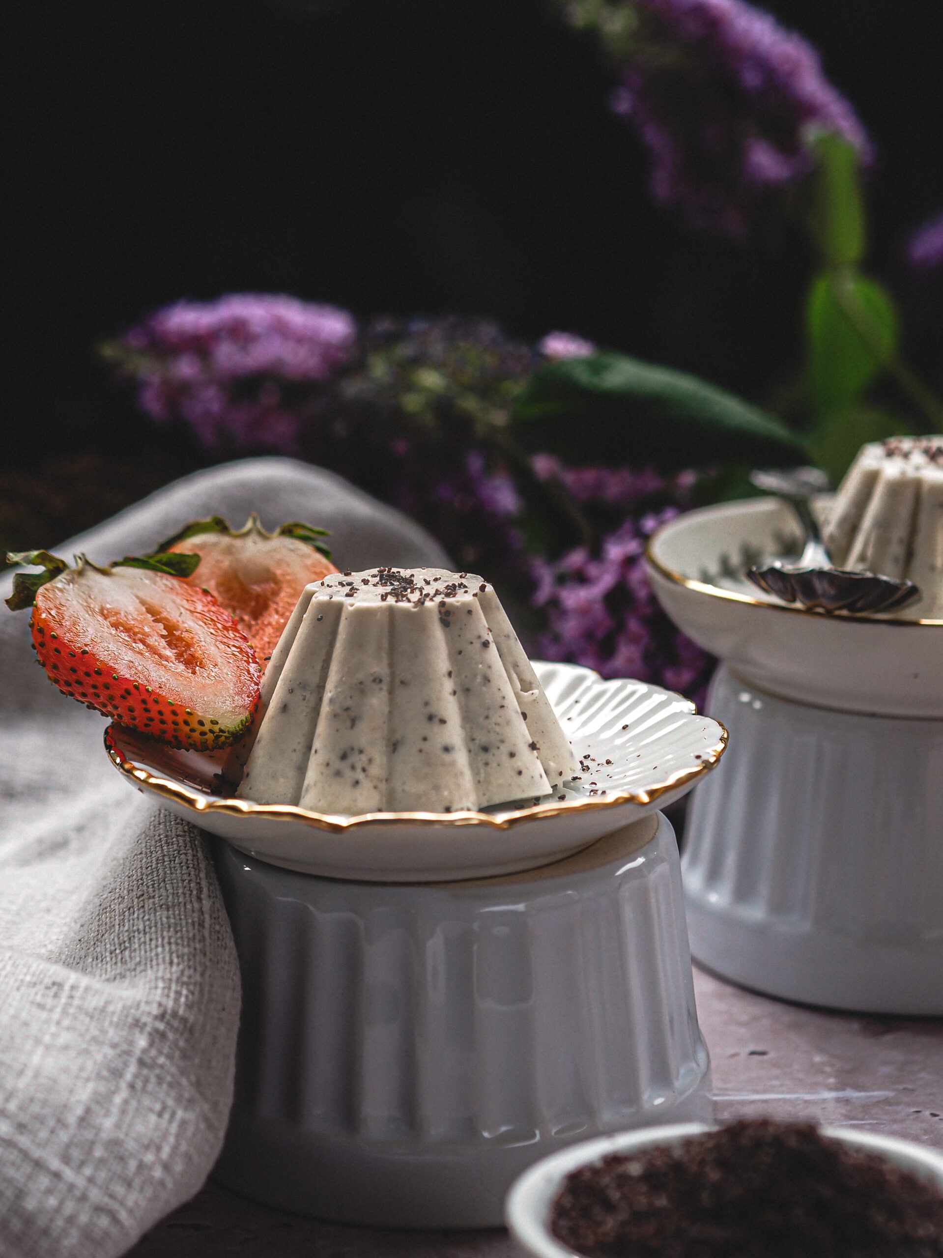 Mehr über den Artikel erfahren Mohn Panna Cotta